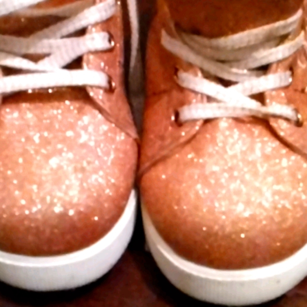 Girl sneakers